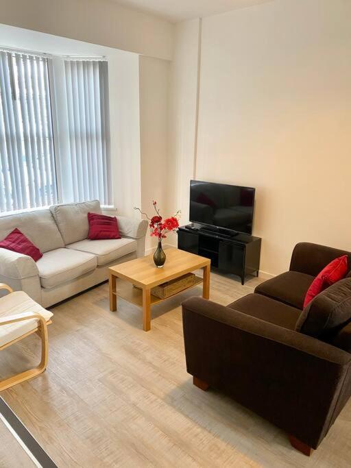Eden Stay 5 Bedroom House Morecambe Exterior photo